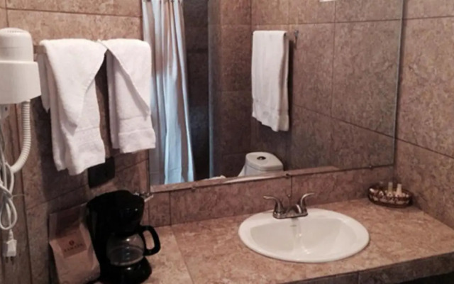 Hotel La Canoa