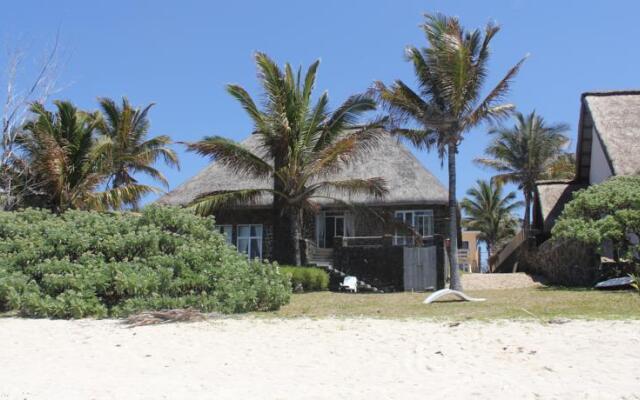 Keravel Bungalows