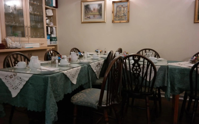 Acorn Guest House