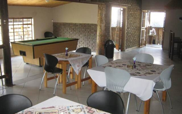 Noma Nini Lodge And Restaurant