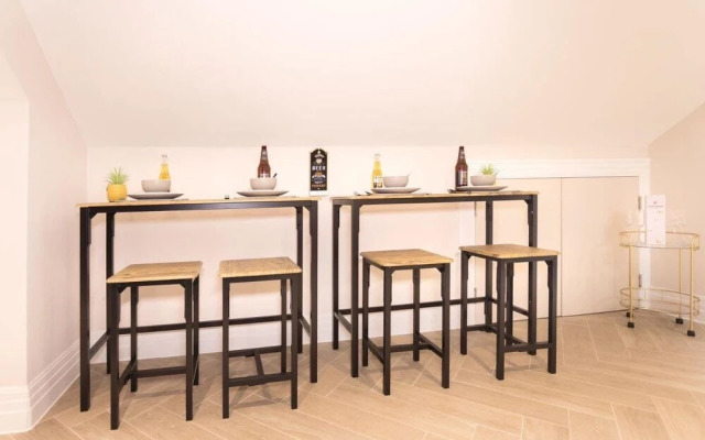 Grayson Court by Deardon Properties