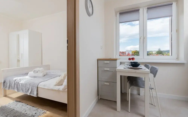 Berka Joselewicza Apartment by Renters