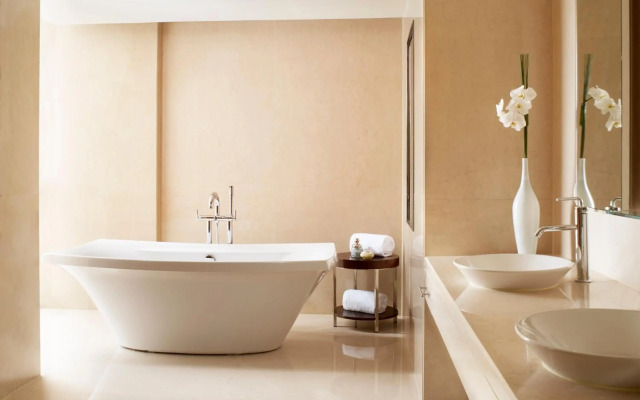 The Portman Ritz-Carlton, Shanghai