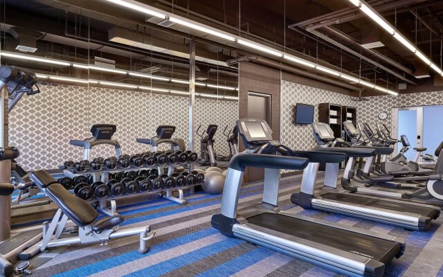 Aloft Denver Airport at Gateway Park