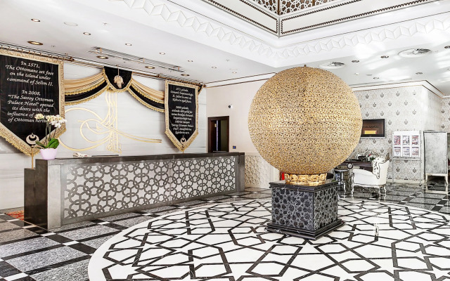 Savoy Hotel