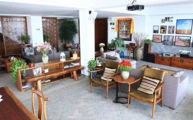 Bonum Lakeside Boutique Hotel