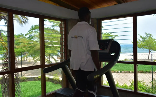 Hotel Club Du Lac Tanganyika