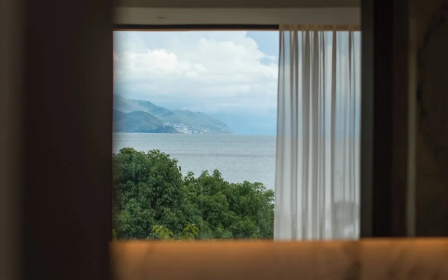 Anyu Aranya Collection Sea View Resort Hotel