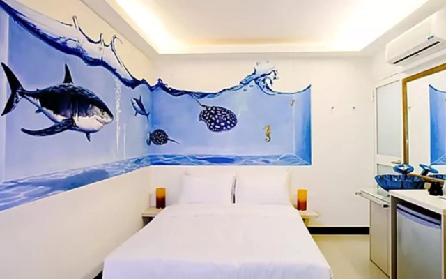 Dongmen Hotel
