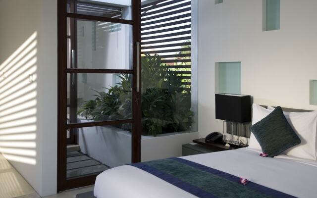 Villa Aqua