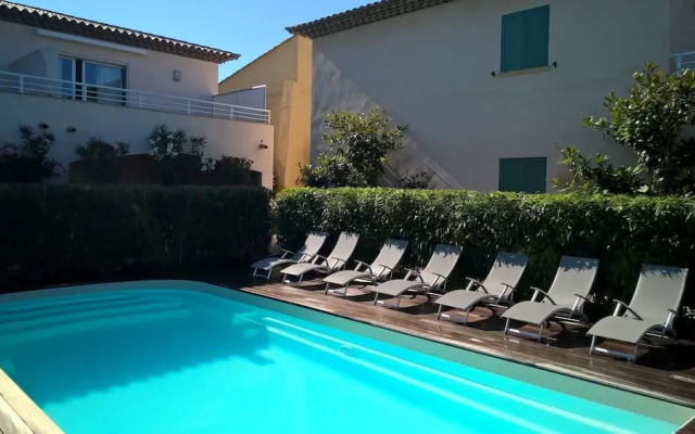 Les Camelias de Julienne