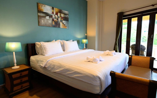 Saphli Villa Beach Resort