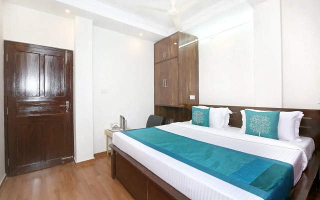 OYO 11095 Hotel Sai Stay Inn