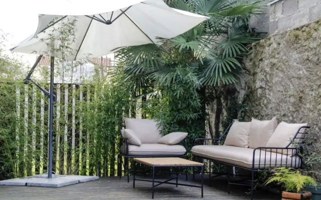 The Luxury Garden Apartment