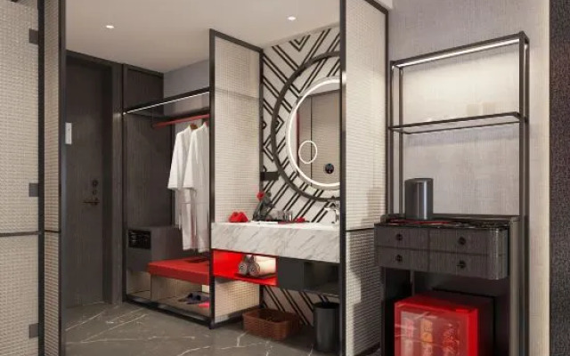 Radisson Red Wuxi Nanchang Street Ancient Canal