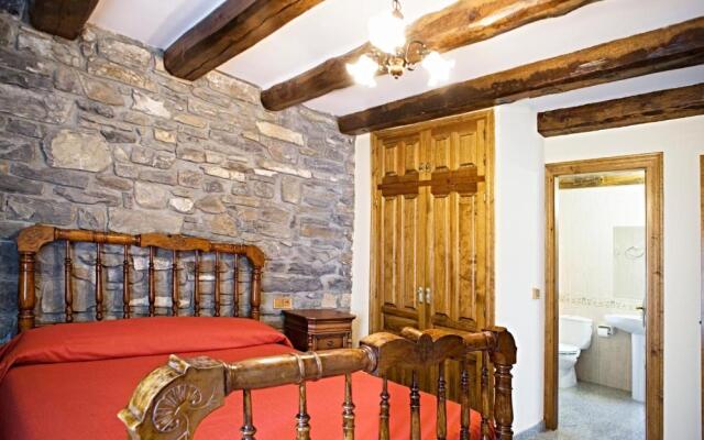 Apartamentos Casa Buisan