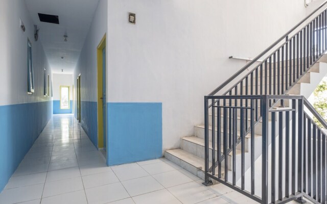 RF Homestay by OYO Rooms