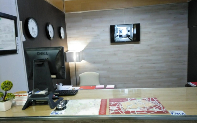 Hotel Nuevo Ara