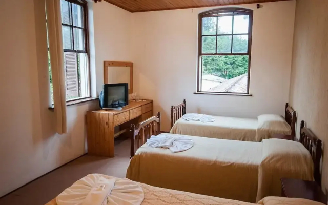 Araucaria Inn