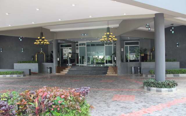 Golden Tulip Ibadan