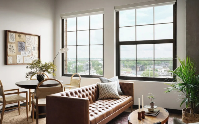 Memoir Wedgewood Houston