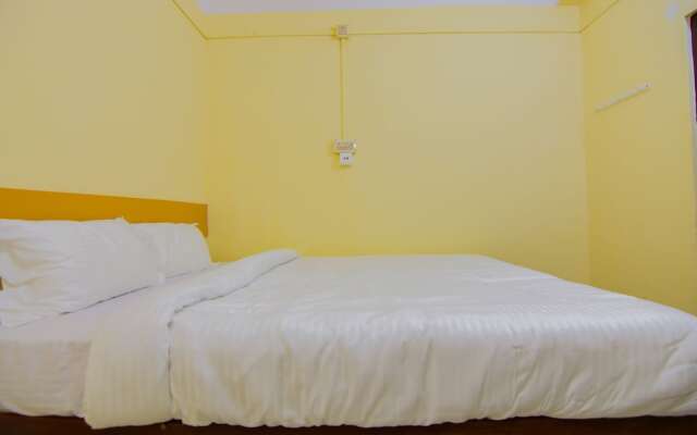 Madina Guest House by OYO Rooms