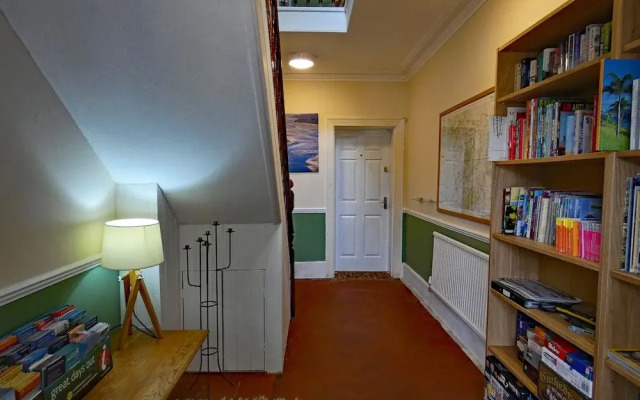 Bryn Melyn Apartments