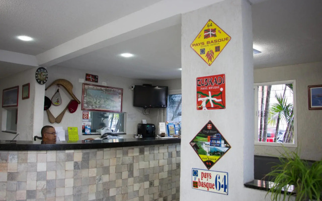 Hotel Des Basques