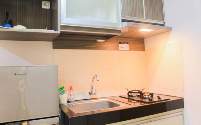 Fully Furnished with Spacious Design Studio Apartment at The Oasis Cikarang – Kitchen – Cikarang