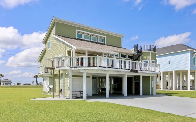 Sea Pearl 6 Bedroom Home