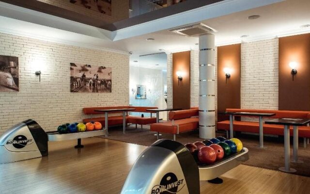 V&P HOTEL & Restaurant