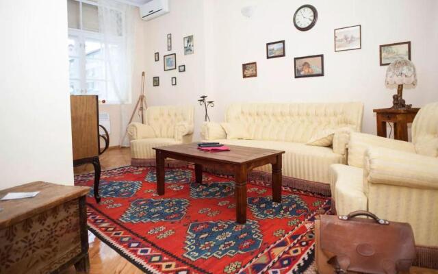New Age Apartment Markale