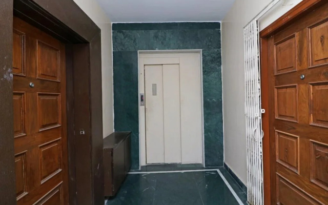 Amar Raj Inn by OYO Rooms