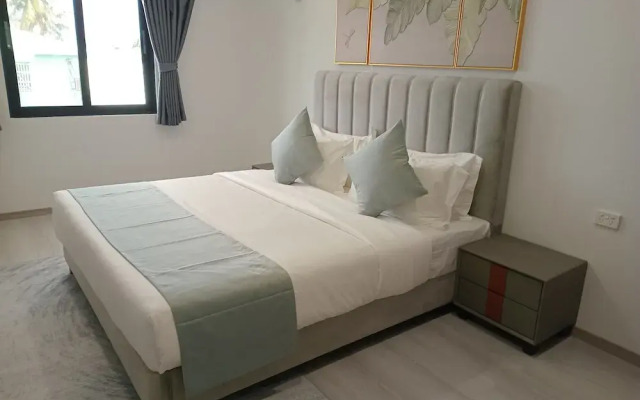 Hibiscus Suites And Residences