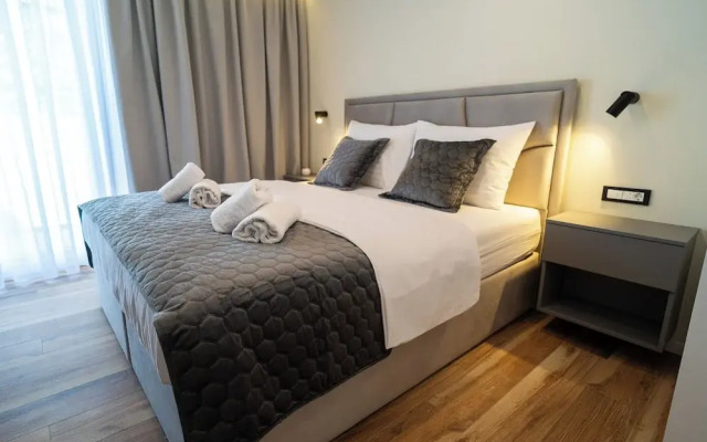 Seafront Sunset Studio&Rooms