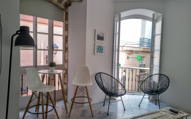 Apartamentos Turísticos Aires De Cádiz
