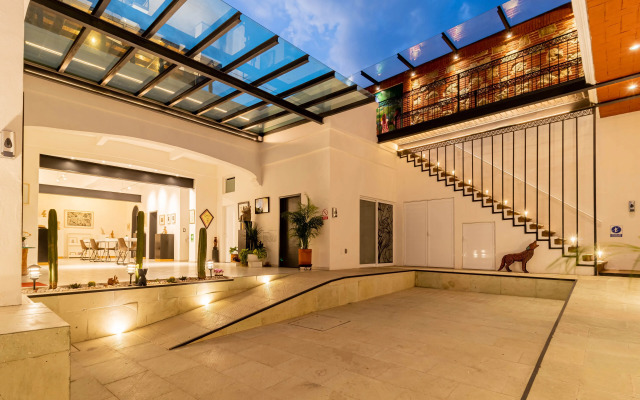 Larimar  Gallery y Hotel Boutique