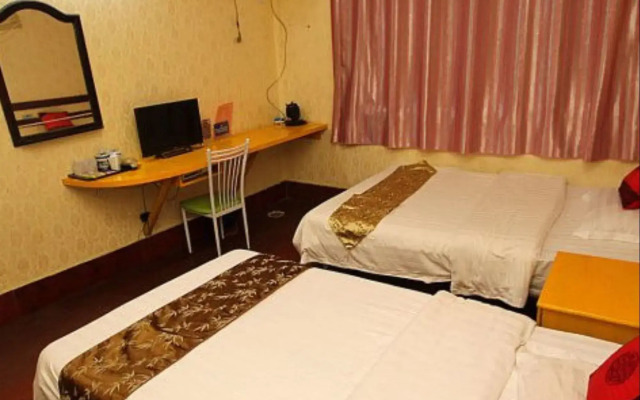 Hua Shan Hotel