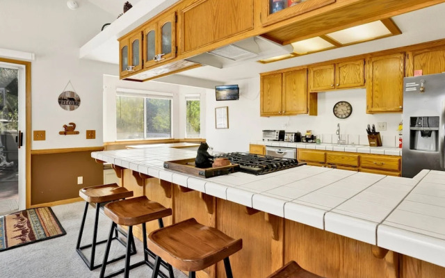 Divine Chateau #2357