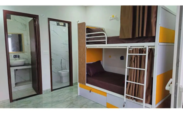 Camel S Backpackers Hostel