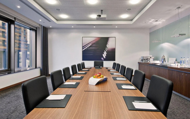 Crowne Plaza Amsterdam South by IHG