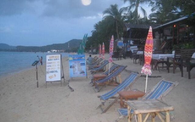 Calm Beach Resort