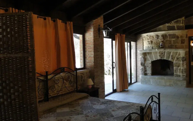 Lovely Apartment in Portland With Garden and Patio