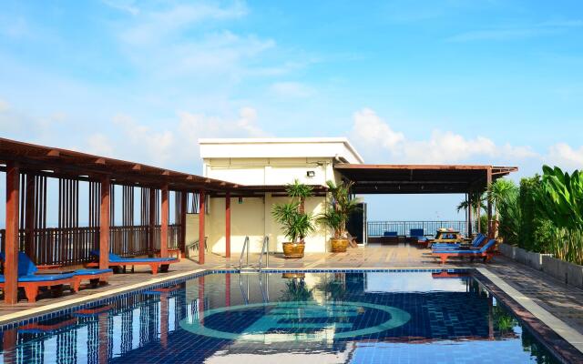 Baywalk Residence Pattaya By Thaiwat
