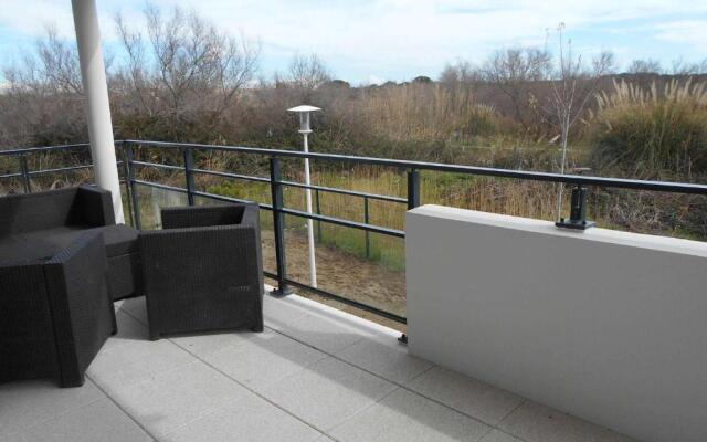 Appartement Le Grau-du-Roi, 2 pièces, 6 personnes - FR-1-250-198