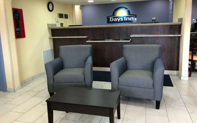 Days Inn by Wyndham Charles Town/Harpers Ferry