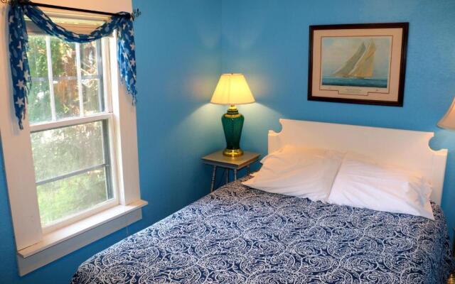 Boundary Waters Resort & Marina