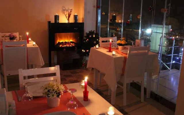 Tramonto Hotel - Adults Only