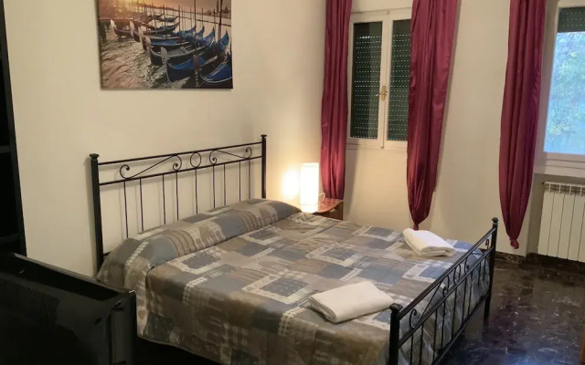 Venice Sweet Home