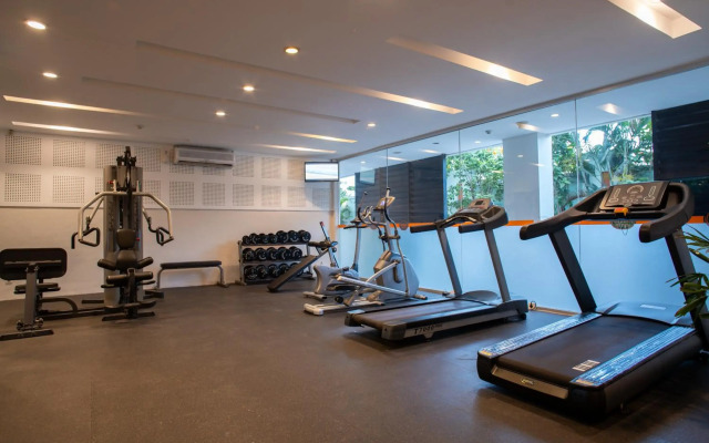 HARRIS Hotel & Residence Riverview Kuta Bali